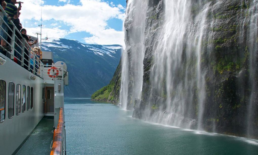 Exploring the Magnificent Norway: A Five-Day Itinerary